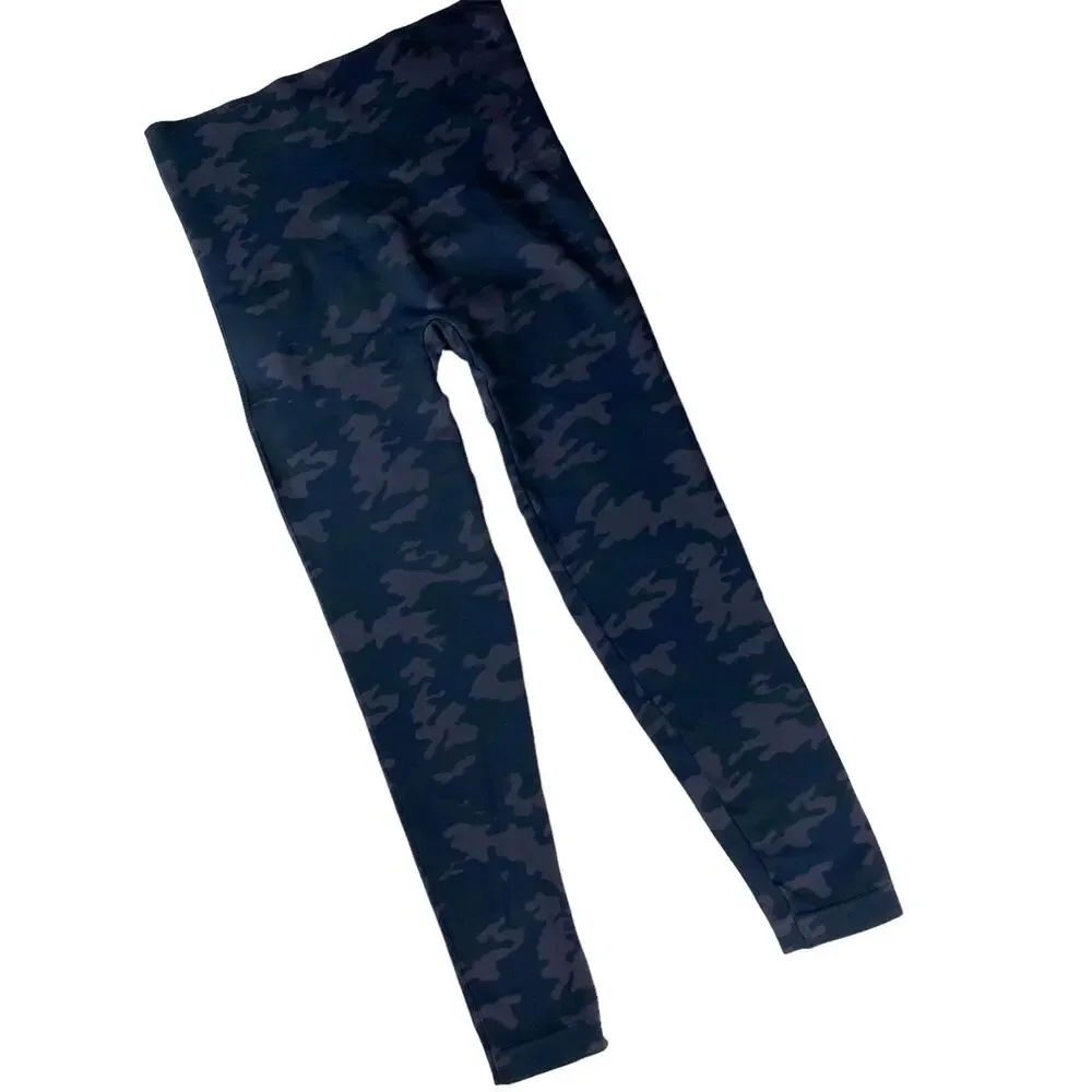 Spanx Look at Me Now Cropped Leggings Seamless Black Camo Womens Sz Large